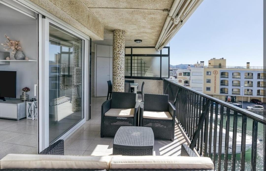 Apartamento Con Vistas A Mar Y Canal. Empuriabrava Exterior photo